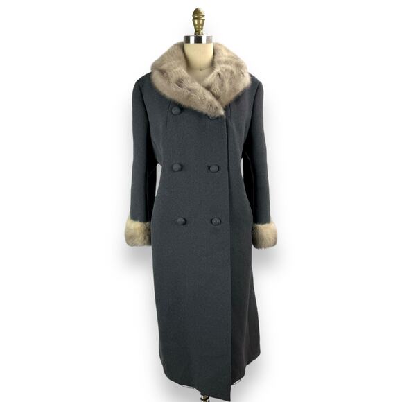 ❌SOLD❌1950's union gray wool and mink fur swing coat by TOWNLEY SAMTERS for NINA - Picture 10 of 14